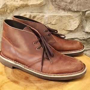 CLARKS MENS BUSHACRE LEATHER CHUKKA BOOT